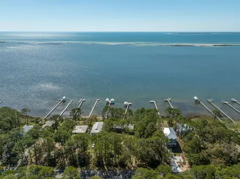 View/Area - 2488 Hwy 98 E, Carrabelle, FL 32322 photo 6 of 10