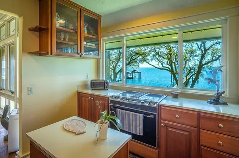 Kitchen - 2488 Hwy 98 E, Carrabelle, FL 32322 photo 1 of 3