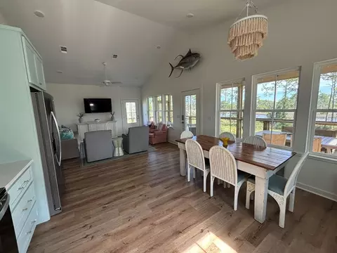 Dining - 513 Shellys Loop Rd, Carrabelle, FL 32322 photo 1 of 4