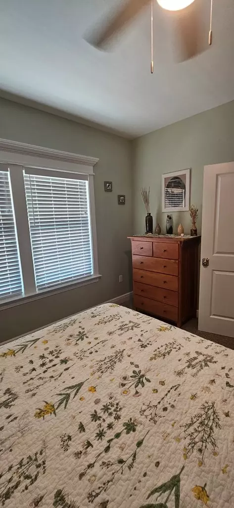 Bedroom - 231 Apalachee St, Carrabelle, FL 32322 photo 3 of 7