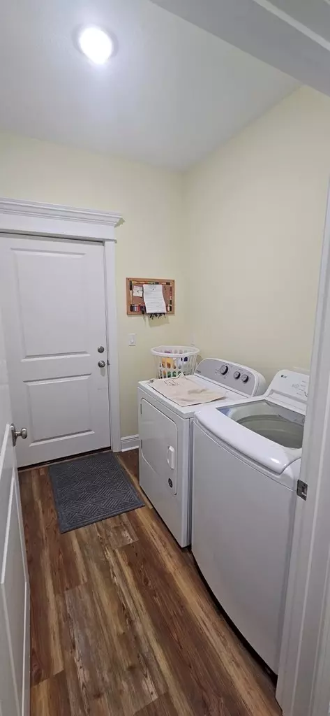 Other - 231 Apalachee St, Carrabelle, FL 32322 photo 1 of 18