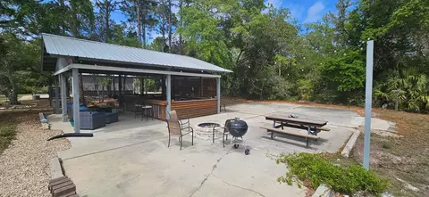 Exterior - 231 Apalachee St, Carrabelle, FL 32322 photo 18 of 30