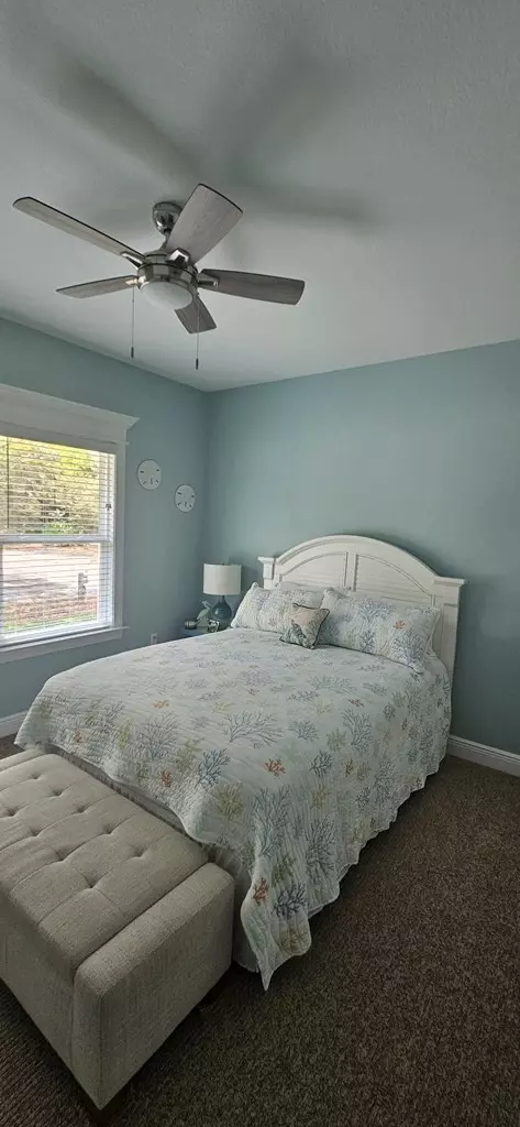 Bedroom - 231 Apalachee St, Carrabelle, FL 32322 photo 5 of 7