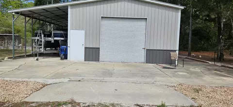 Exterior - 231 Apalachee St, Carrabelle, FL 32322 photo 19 of 30