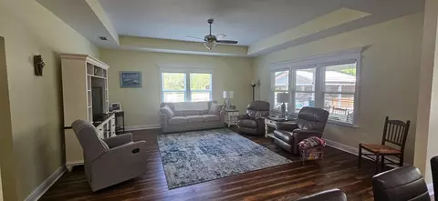Living - 231 Apalachee St, Carrabelle, FL 32322 photo 2 of 4