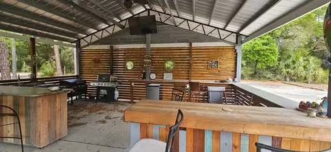 Exterior - 231 Apalachee St, Carrabelle, FL 32322 photo 7 of 30