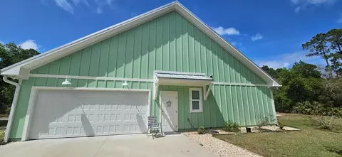 Exterior - 231 Apalachee St, Carrabelle, FL 32322 photo 29 of 30