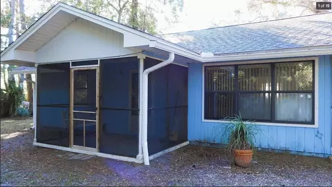 144 21st Ave, Apalachicola, FL 32320