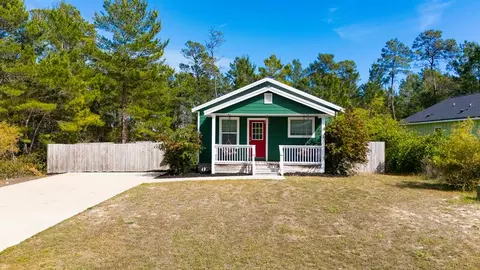 1727 Landing St, Carrabelle, FL 32322