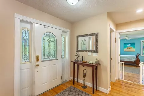 Entry Way - 433 River Rd, Carrabelle, FL 32322 photo 1 of 2