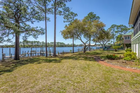 Exterior - 433 River Rd, Carrabelle, FL 32322 photo 17 of 22