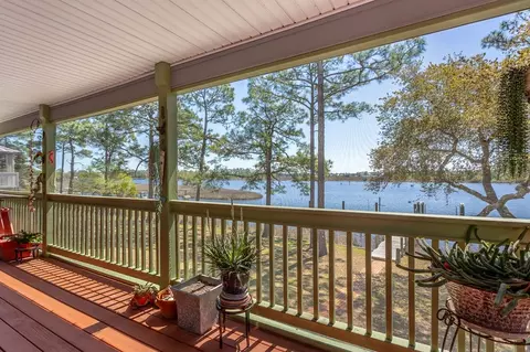 Exterior - 433 River Rd, Carrabelle, FL 32322 photo 10 of 22