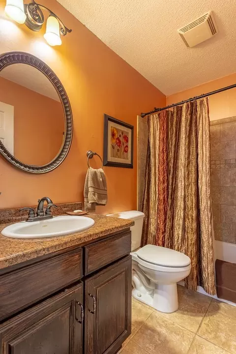 Bath - 433 River Rd, Carrabelle, FL 32322 photo 5 of 5