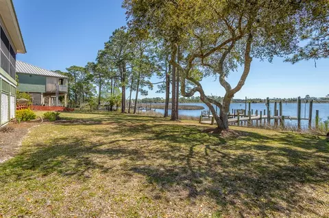 Exterior - 433 River Rd, Carrabelle, FL 32322 photo 18 of 22