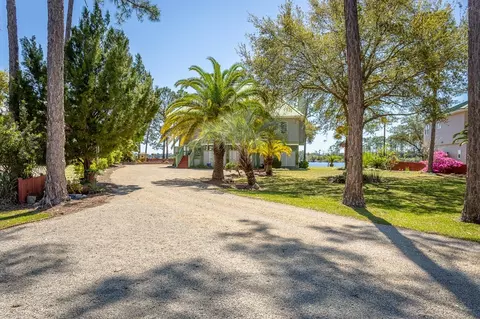 Exterior - 433 River Rd, Carrabelle, FL 32322 photo 19 of 22