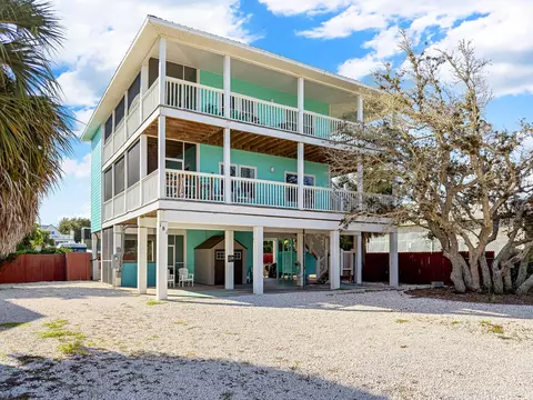 181 S Higgins St, Port St. Joe, FL 32456