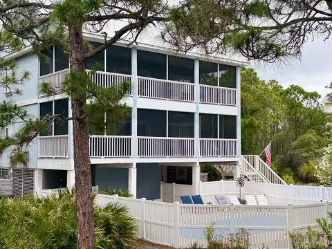 1800 Denise Ct E, Saint George Island, FL 32328