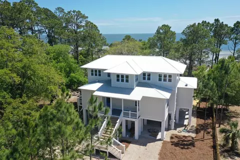 311 Trails End Way, Saint Teresa, FL 32358