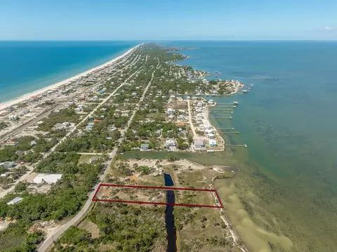 lot4 W Bay Shore Dr, Saint George Island, FL 32328