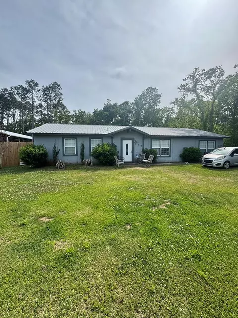 176 Charles Ave, Wewahitchka, FL 32465