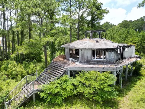 2170 Hwy 98 E, Carrabelle, FL 32323 photo 2