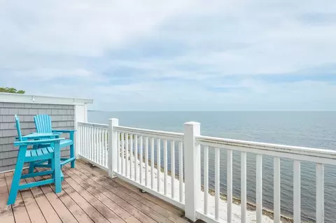 3186 Hwy 98 E #B-4, Carrabelle, FL 32322