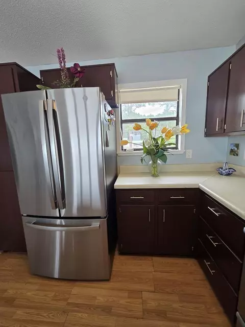 Kitchen - 3150 Hwy 98 E, Carrabelle, FL 32322 photo 12 of 13