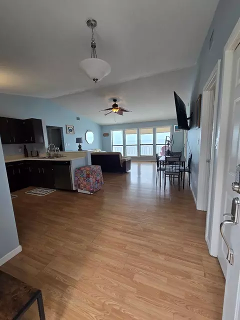 Entry Way - 3150 Hwy 98 E, Carrabelle, FL 32322 photo 1 of 1