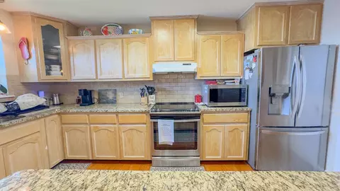 Kitchen - 2320 Hwy 98 E, Carrabelle, FL 32322 photo 4 of 4