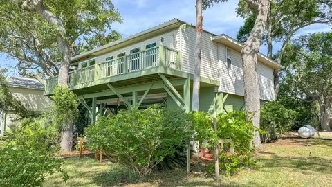 Exterior - 2320 Hwy 98 E, Carrabelle, FL 32322 photo 12 of 15