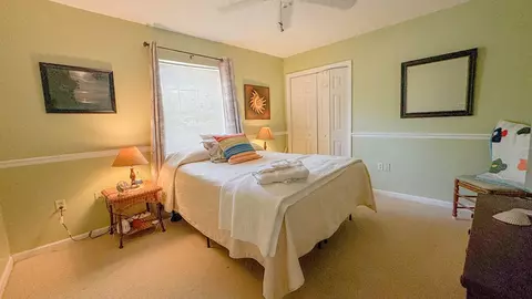 Bedroom - 2320 Hwy 98 E, Carrabelle, FL 32322 photo 6 of 7