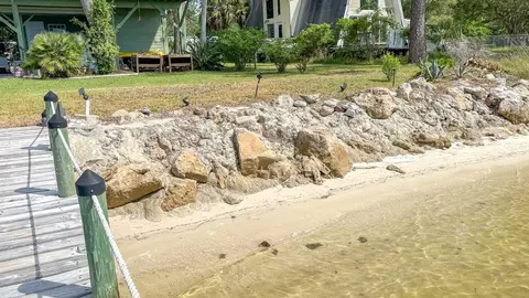 View/Area - 2320 Hwy 98 E, Carrabelle, FL 32322 photo 9 of 12