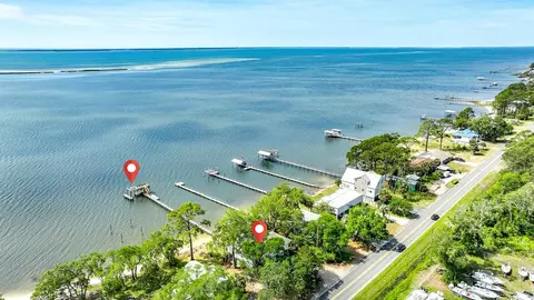View/Area - 2320 Hwy 98 E, Carrabelle, FL 32322 photo 11 of 12