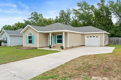 242 Abby Dr, Wewahitchka, FL 32465