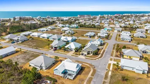 109 St Charles St, Mexico Beach, FL 32456