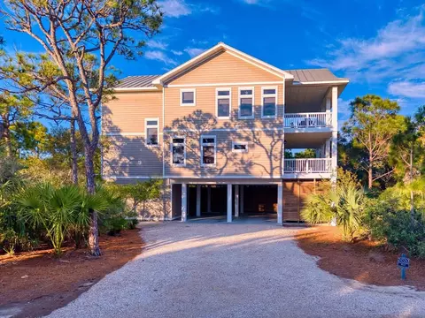 2020 Whelk Way, Saint George Island, FL 32328