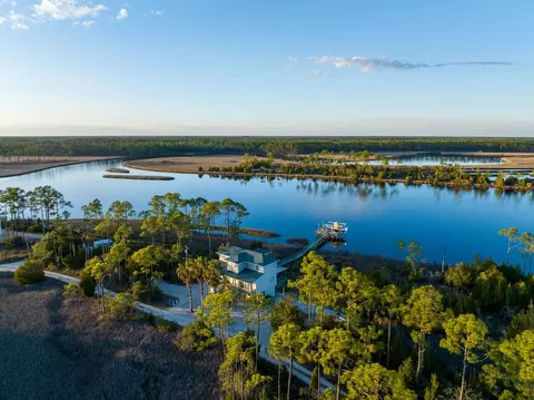 588 River Rd, Carrabelle, FL 32322 photo 4