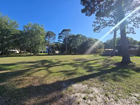 148 Craig St, Carrabelle, FL 32322 photo 9