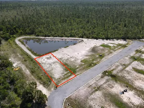 9492 Tulip Ave, Port St. Joe, FL 32456