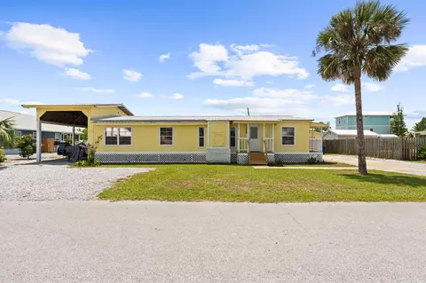 204 Carolina Dr, Mexico Beach, FL 32456