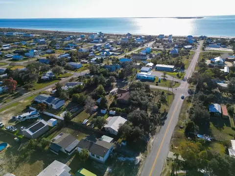 View/Area - 330 Atlantic St, Port St. Joe, FL 32456 photo 3 of 7