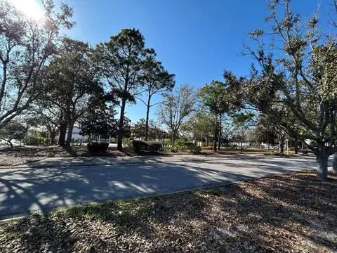 610 Tide Water Dr, Port St. Joe, FL 32456