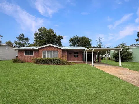 612 Garrison Ave, Port St. Joe, FL 32456