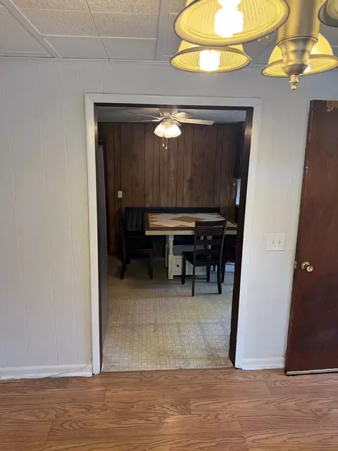 Dining - 505 NW 3rd St, Carrabelle, FL 32322 photo 2 of 2