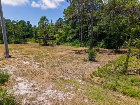 1111 Copesetic St, Carrabelle, FL 32322