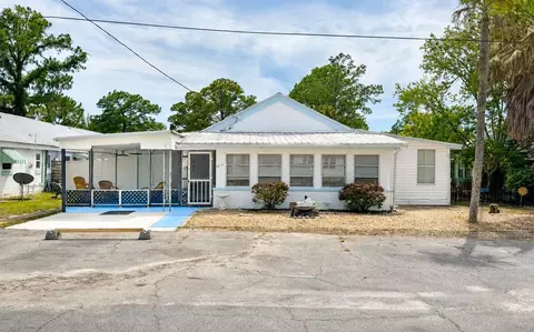 12 Parker Ave # -1, Lanark Village, FL 32323