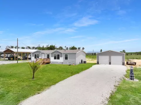 145 Margies Ln, Wewahitchka, FL 32465