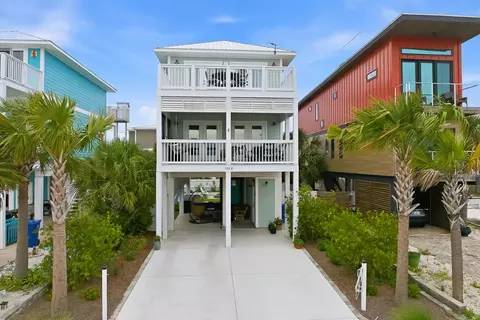 103 S 35th St # -B, Mexico Beach, FL 32456