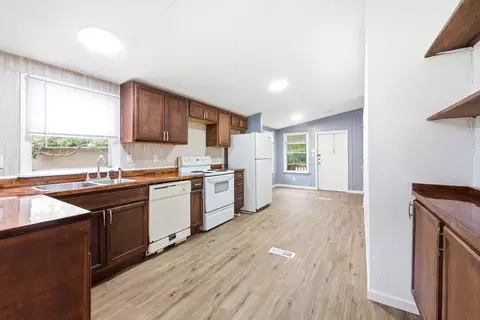 Kitchen - 27 Chehaw St, Panacea, FL 32346 photo 2 of 3