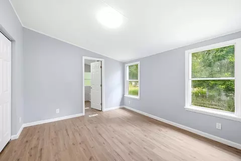 Bedroom - 27 Chehaw St, Panacea, FL 32346 photo 1 of 9